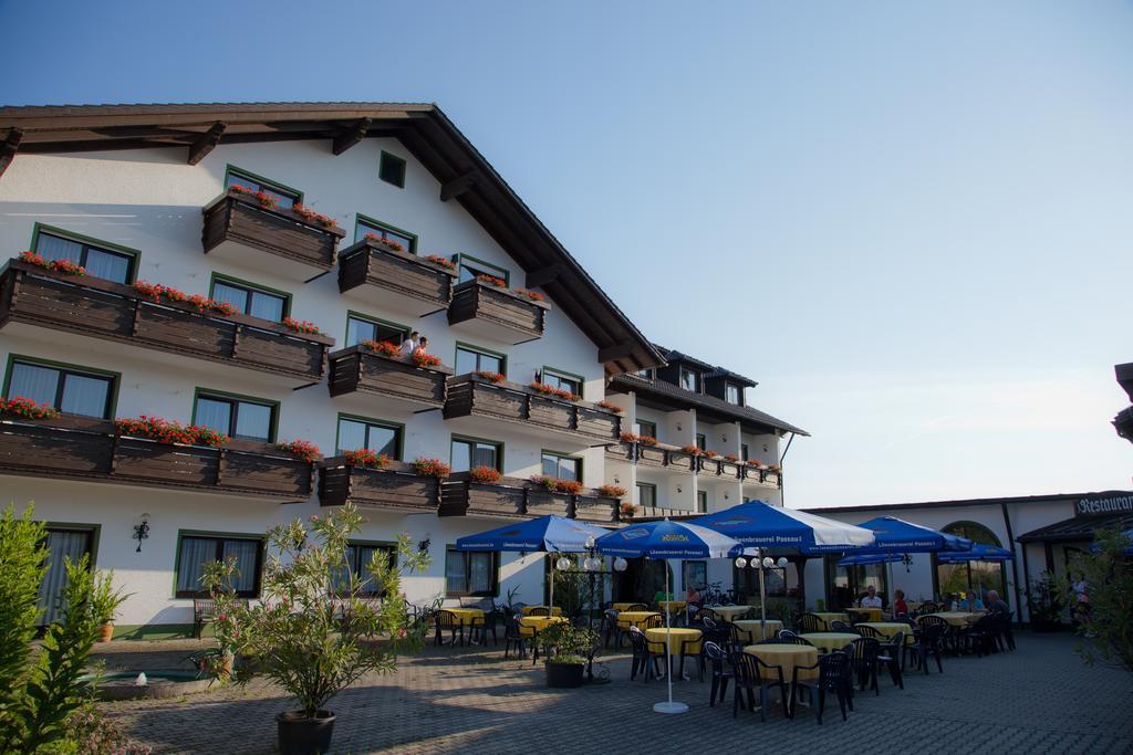 Urlaubshotel Binder Buchlberg Екстер'єр фото